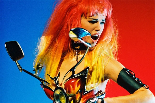 Thierry Mugler George Michael Too Funky