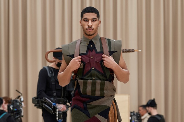 Escapes: The Burberry Autumn/Winter 2021 Menswear is Longing for