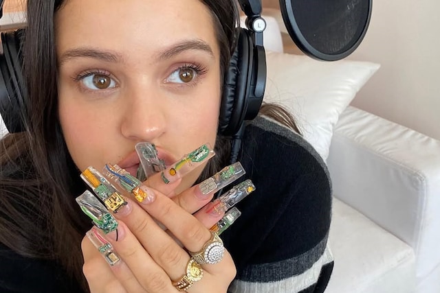Microchip nails