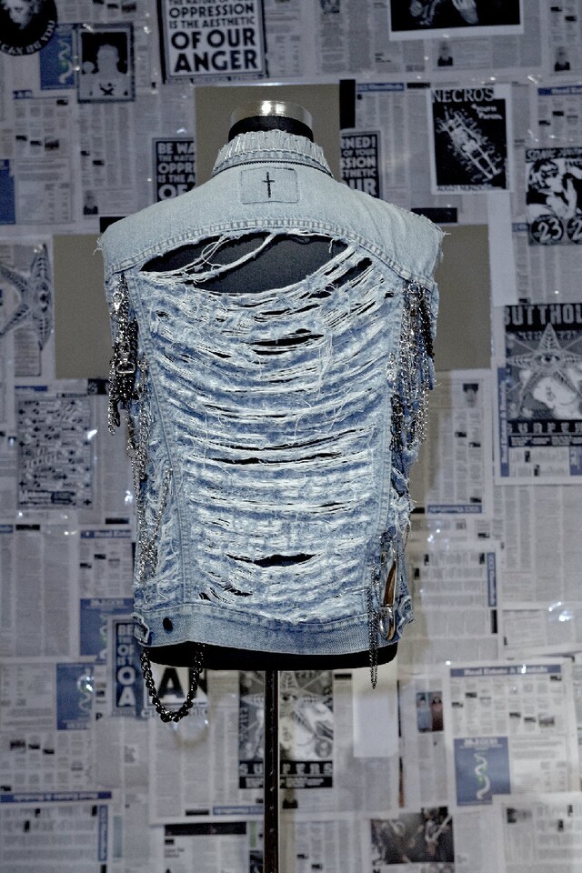 Lyz Olko, photography Alex di Suvero 18