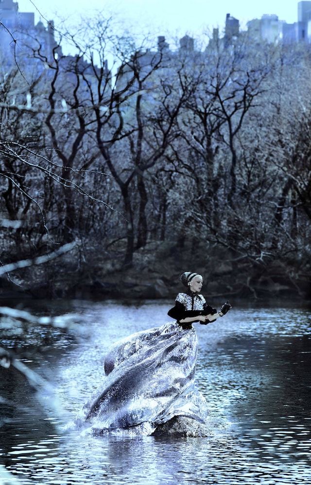 Legend of Lady White Snake by Indrani Pal-Chauduri 3