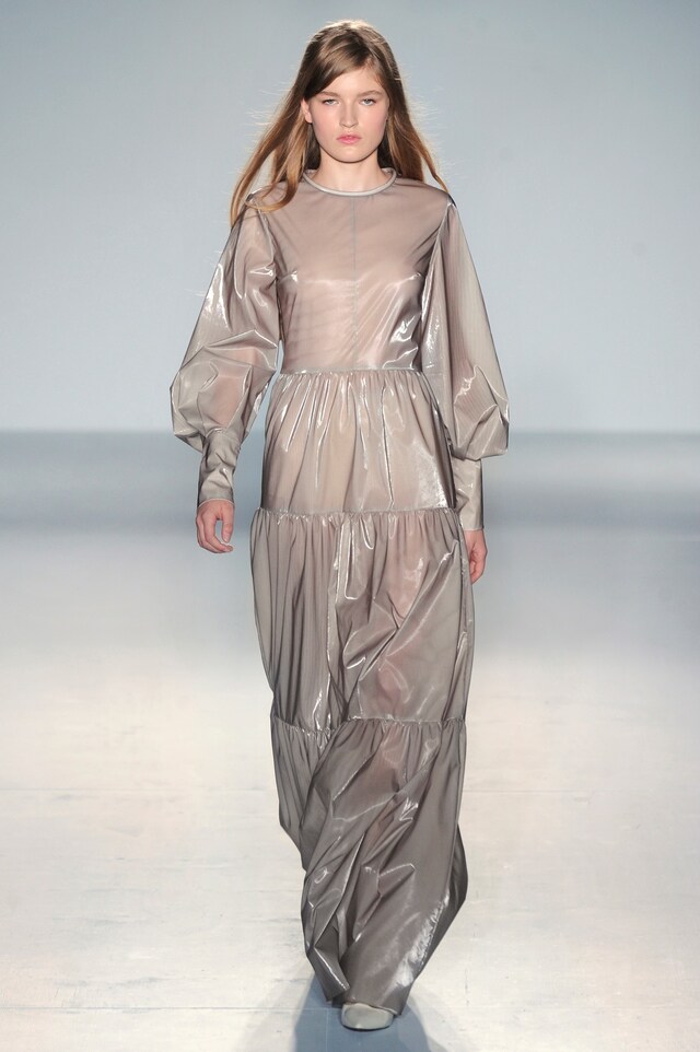 LOOK 37 1