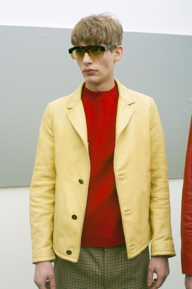 prada_33 15