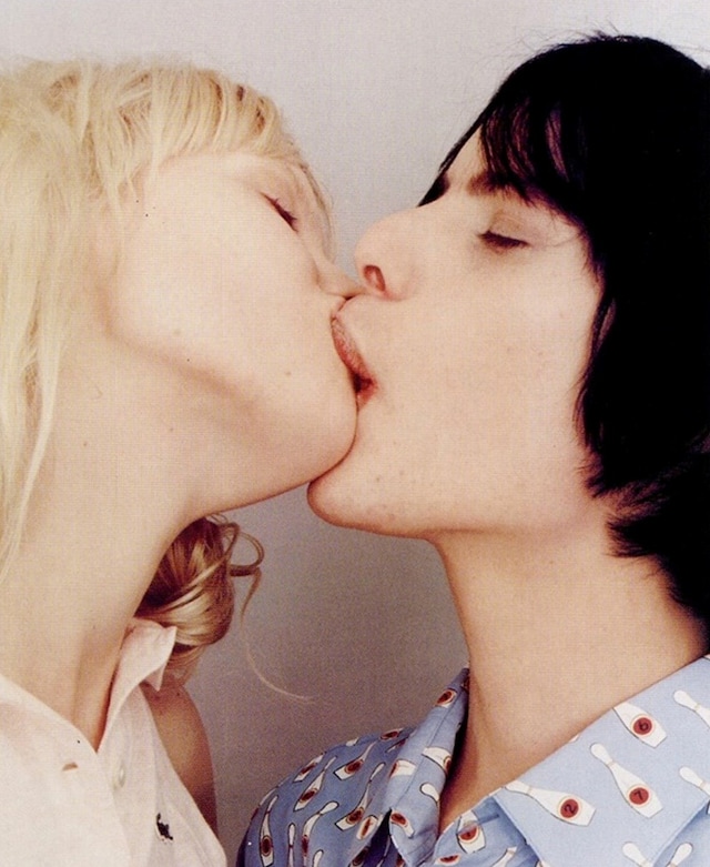 DC_63_KISS2_0001_Layer 2