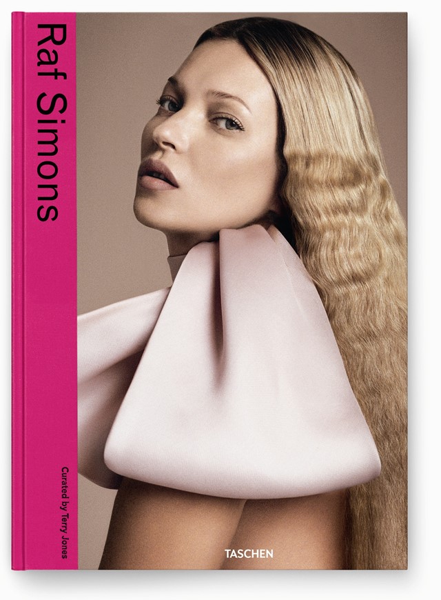 va_fashion_raf_simons