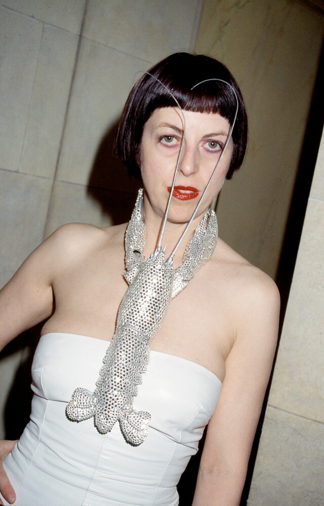 4 Isabella Blow at the American Embassy1998cRoxann 4