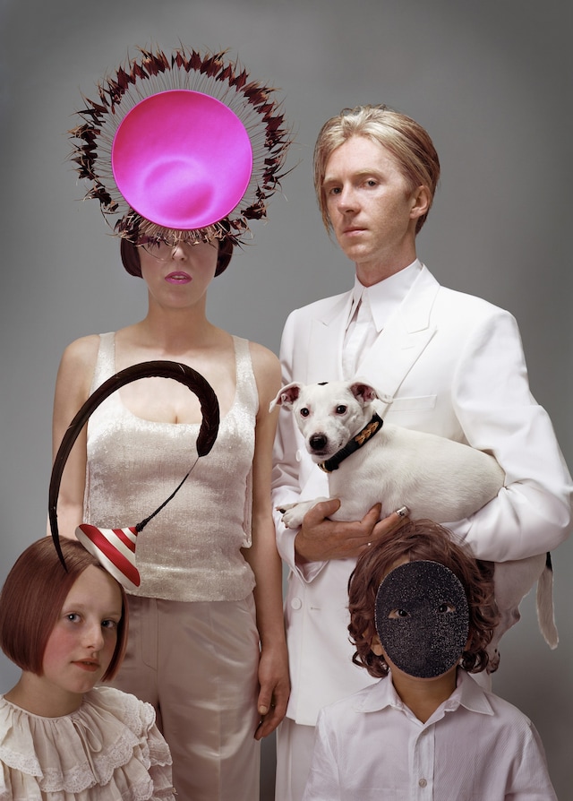 6Isabella Blow and Philip Treacy2003 c Donald McPh 5
