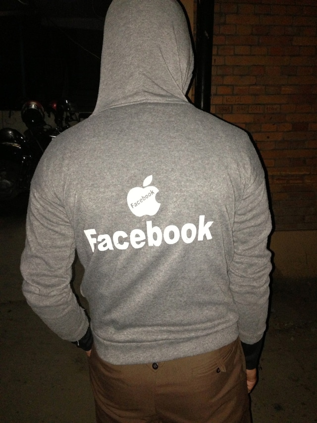 facebook apple 3