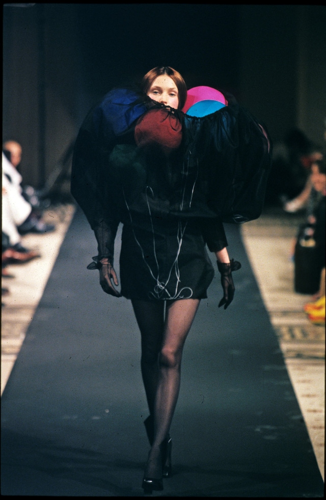 Viktor &amp; Rolf AW98 6