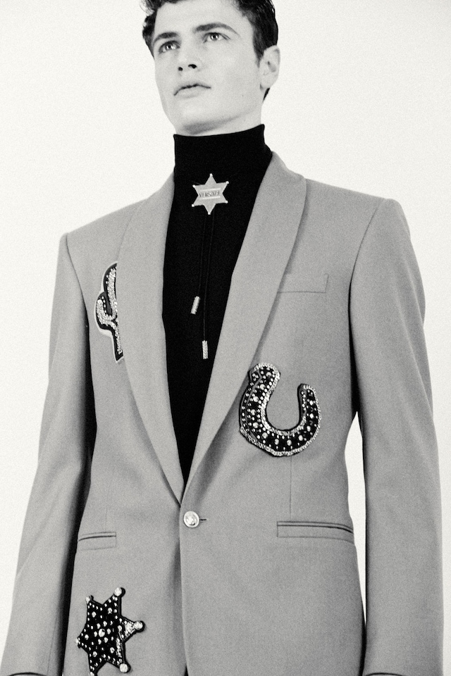 VERSACE_LEACOLOMBO_1 0