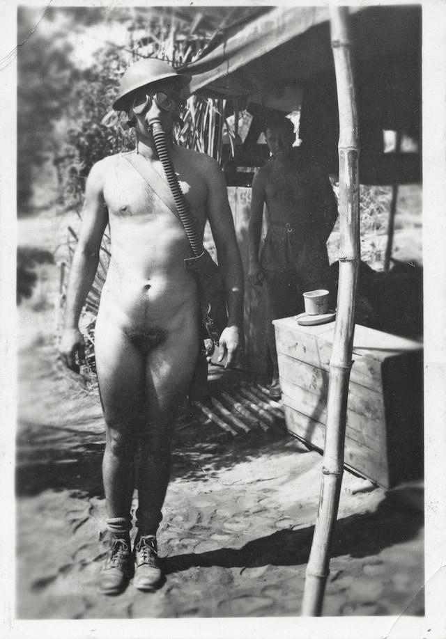 Naked Soldiers - My Buddy 4