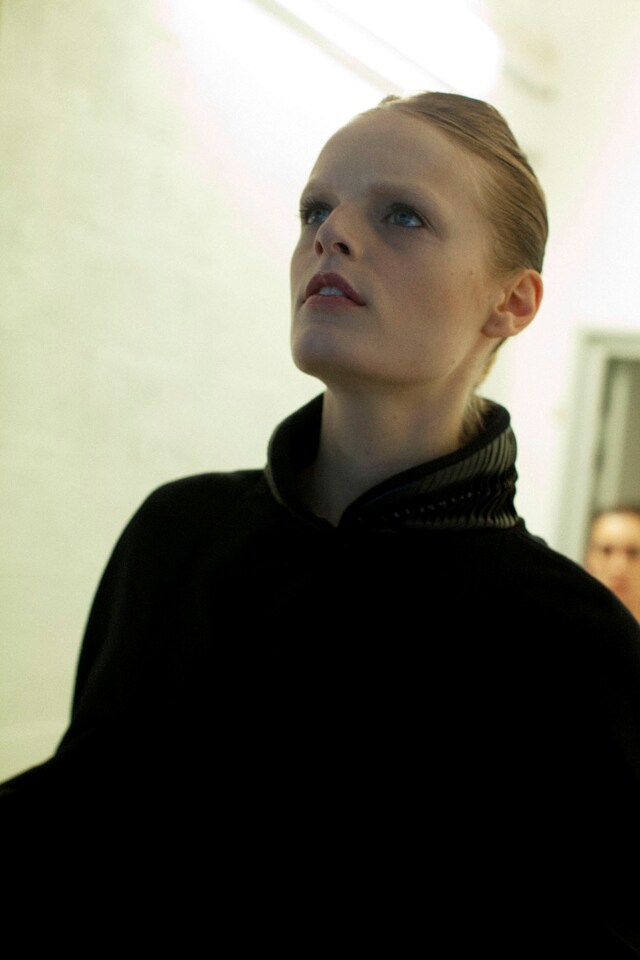 iris_van_herpen_aw14_by_louise_damgaard_mg_9788 12