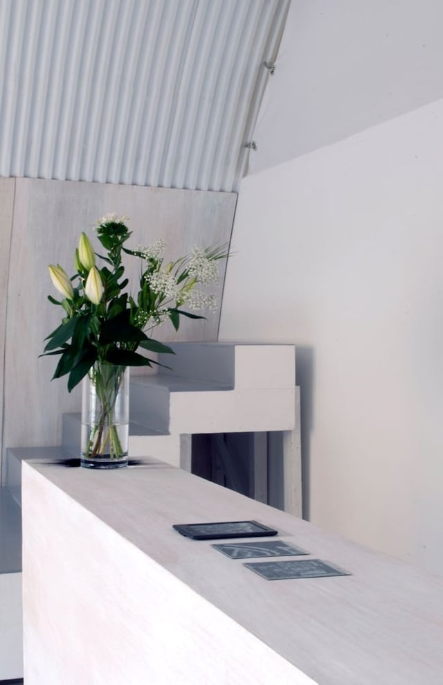 Yuri Pattison: Reliable Communications 16