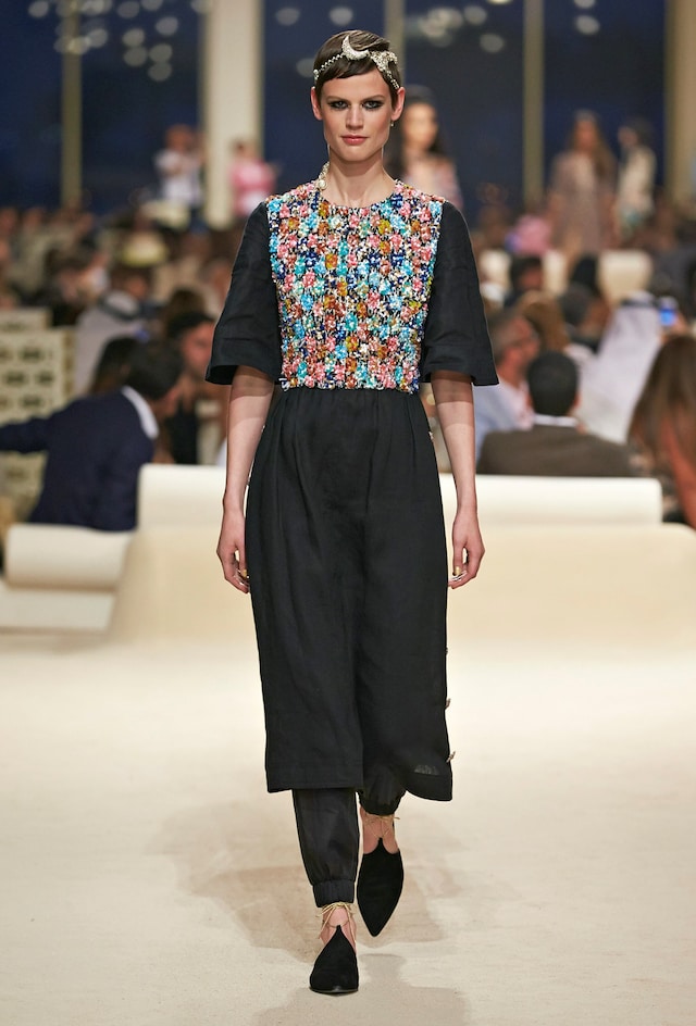 Chanel Cruise 2015 15