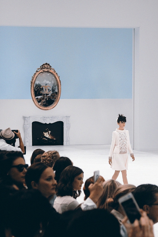 Chanel Haute Couture AW14 Susie Bubble Karl Lagerfeld 1