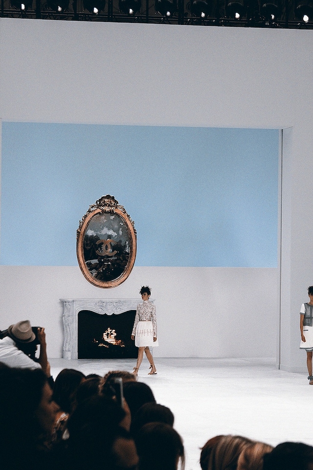 Chanel Haute Couture AW14 Susie Bubble Karl Lagerfeld 14