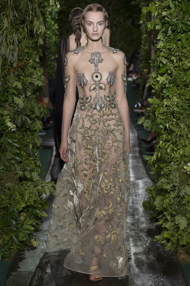 Valentino Haute Couture AW14 in Paris Susie Bubble 19