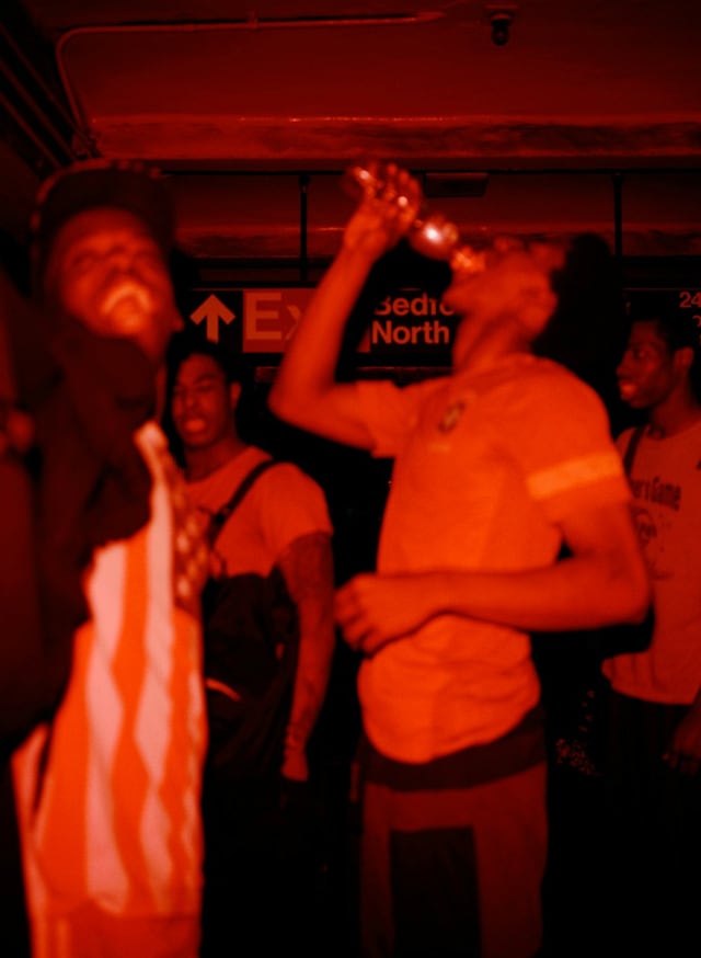 SamNixon_ShowTime_0092_002_Version2 18