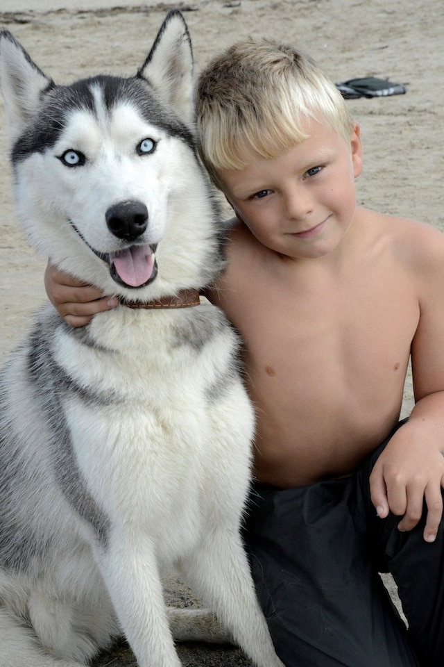 Exclusive images from Crimea / Kids Gosha Rubchinskiy 11