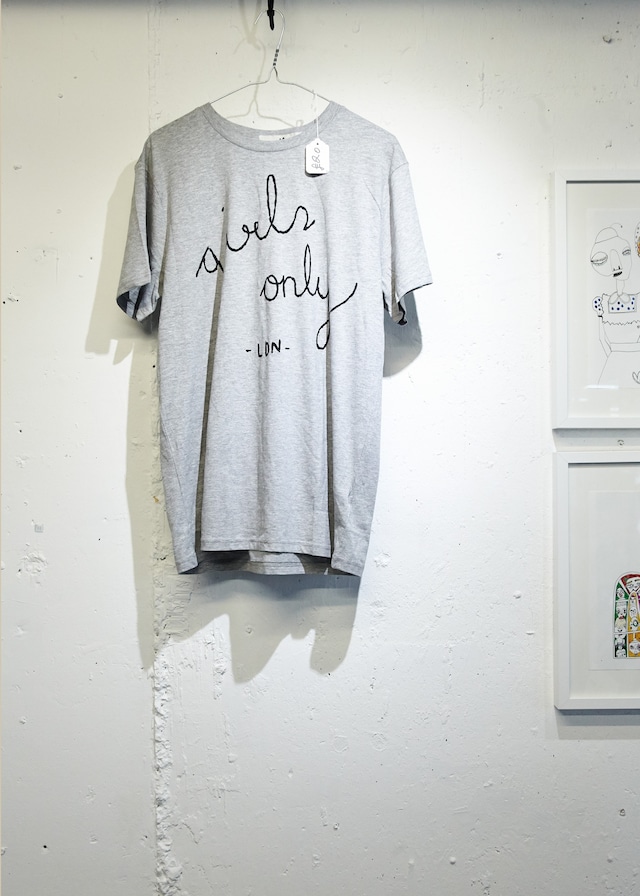 girlsonlyldnexhibition 11 0