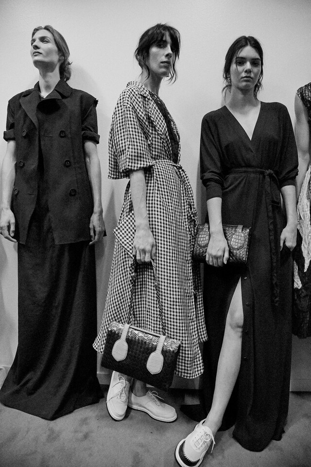 Backstage Bottega Veneta SS15 Milan Lea Colombo 18