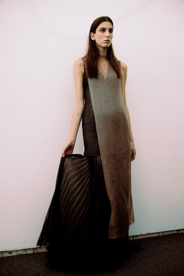 Backstage at Yang Li SS15 Dazed Lea Colombo 3