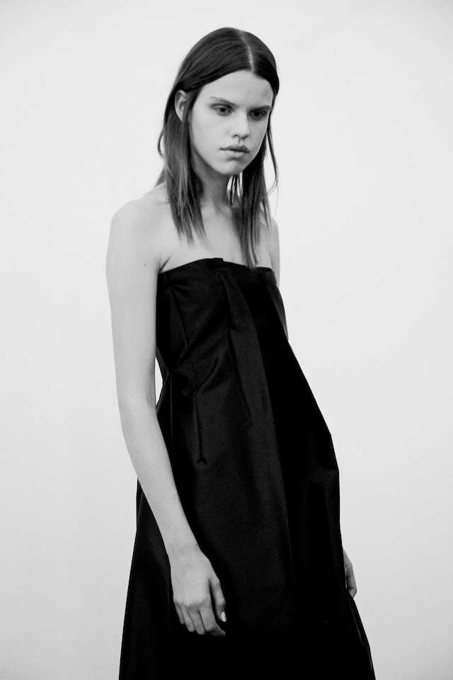 Backstage at Yang Li SS15 Dazed Lea Colombo 2