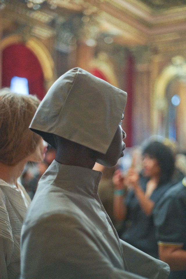 Vivienne Westwood Gold Label SS15, Dazed backstage 13