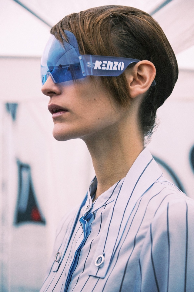 Backstage at Kenzo SS15 Dazed 25