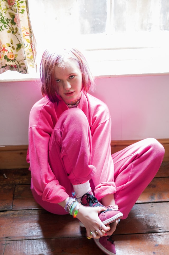 Arvida Bystr&#246;m in Valerie Phillips 6