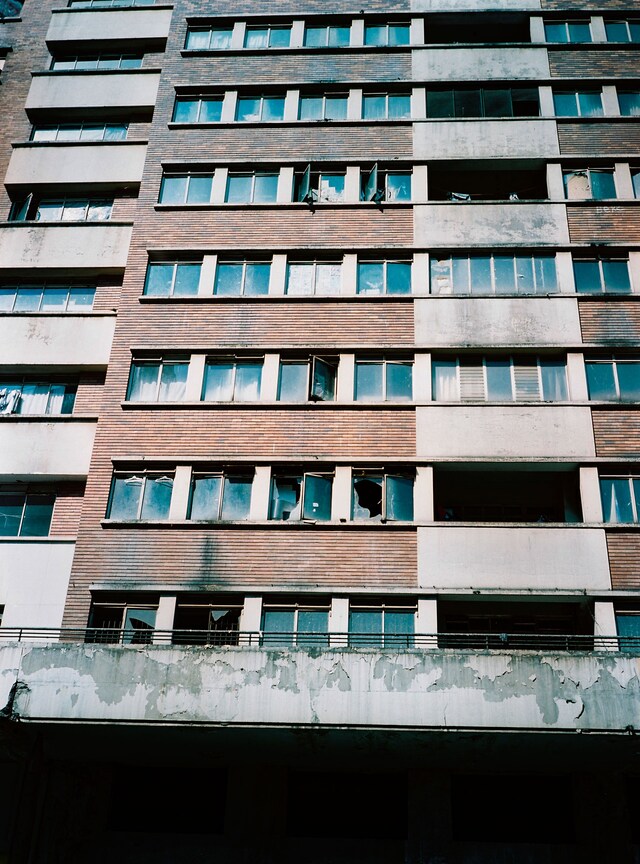 Francois Visser Thrifting Dazed 8