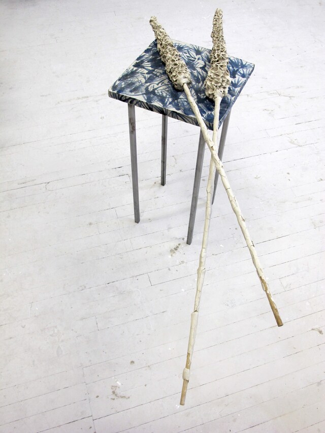 Lucy Whitford, He’s at work (flowers on the table) 4