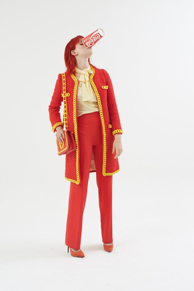 Moschino and Jeremy Scott 0