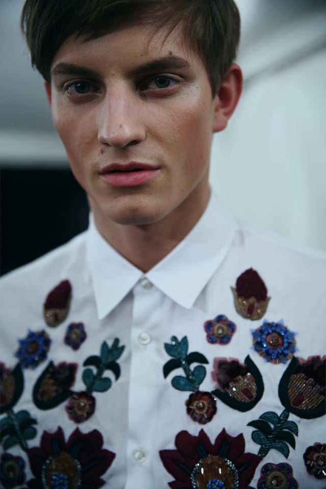 Backstage Dsquared2 menswear shirt detailing embroidery aw15 2
