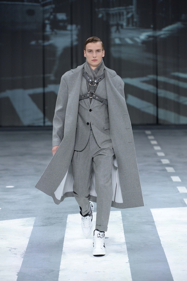 Hogan AW15 Gray Milan Menswear Dazed 2