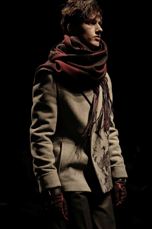 Salvatore Ferragamo Knitwear Scarf Red Jacket AW15 Runway 9