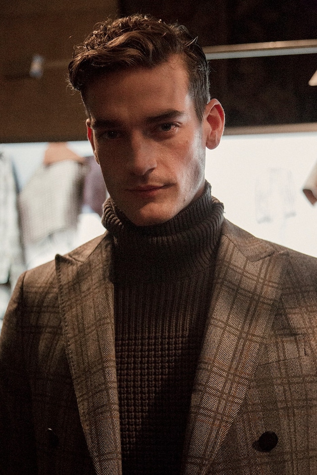 Tod&#39;s AW15 Milan Menswear Model Focus Turtleneck Italy 4