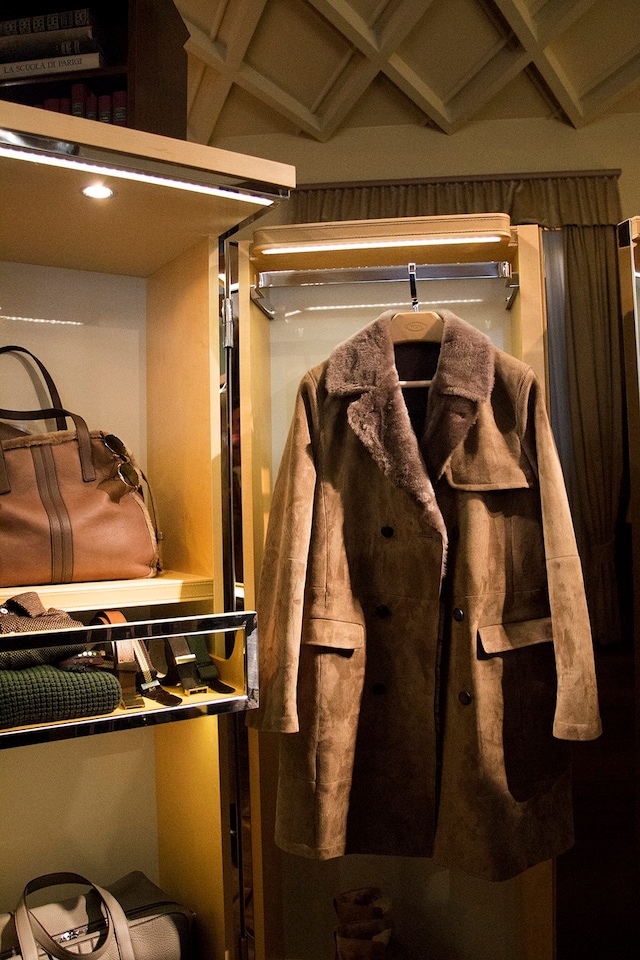 Tod&#39;s AW15 Milan Menswear Detail Focus Coat Bag Acessories 7