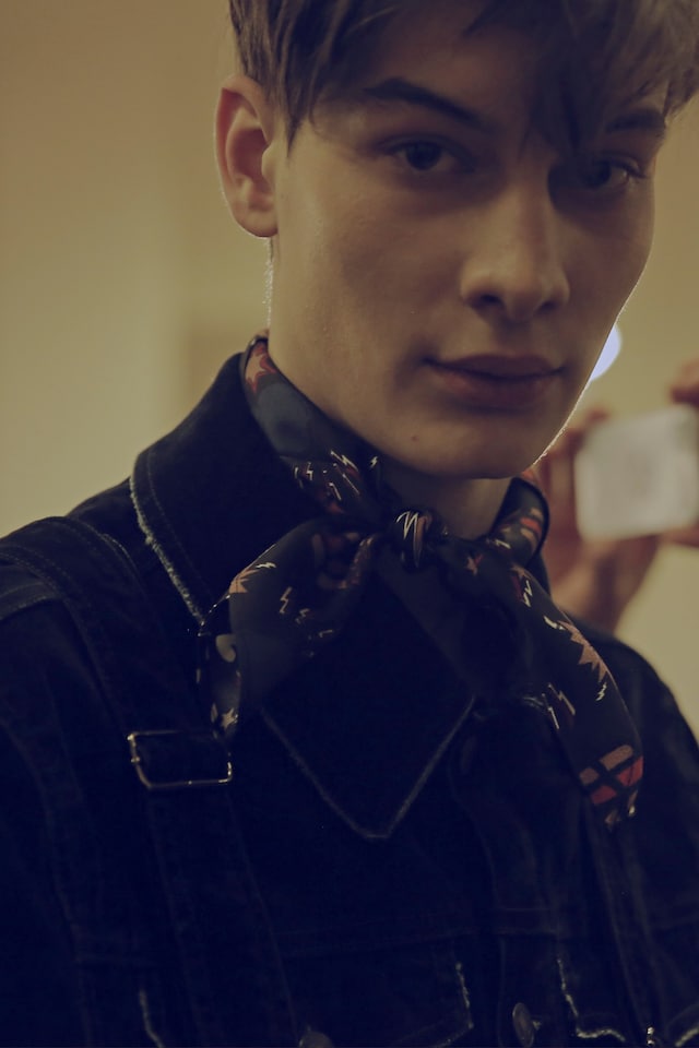 MSGM AW15 neck scarf, Menswear, Dazed backstage 9