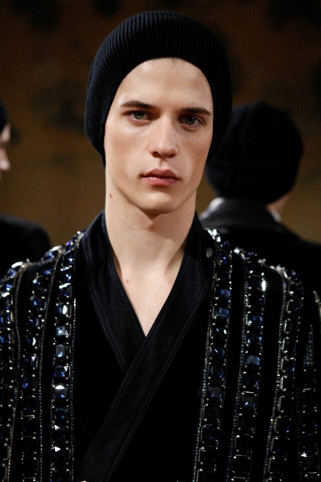 Backstage Balmain AW15 paris blue gems jacket lines beanie 2