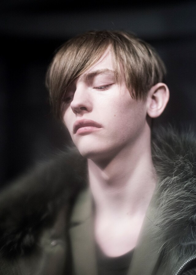 Juun.J AW15 Backstage Dazed Paris Grey Fur Hood Khaki Lapel 1