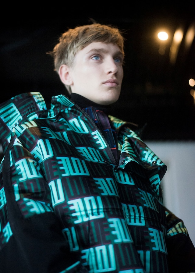 Kenzo AW15 Mens Blue Green Graphic Print Raincoat 4
