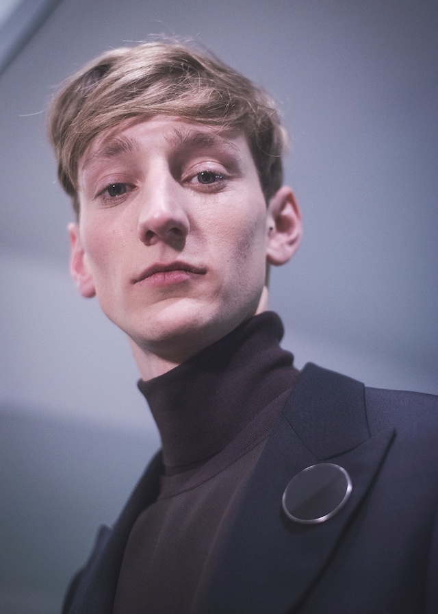 Backstage at Herm&#232;s AW15 Brown Turtleneck Large Button 8