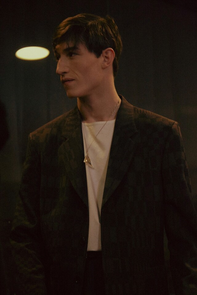 Paul Smith AW15 geometric necklace triangle silver jacket 8