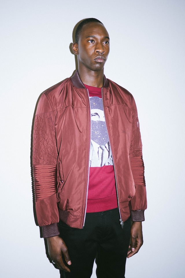 Les Benjamins AW15 Presentation Burgundy Nylon Texture 1