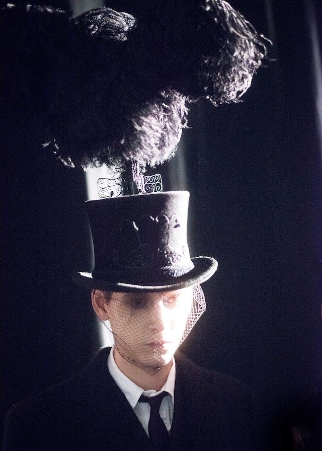 Thom Browne AW15 Mens Feathers Top Hat Netting Black Tie 4