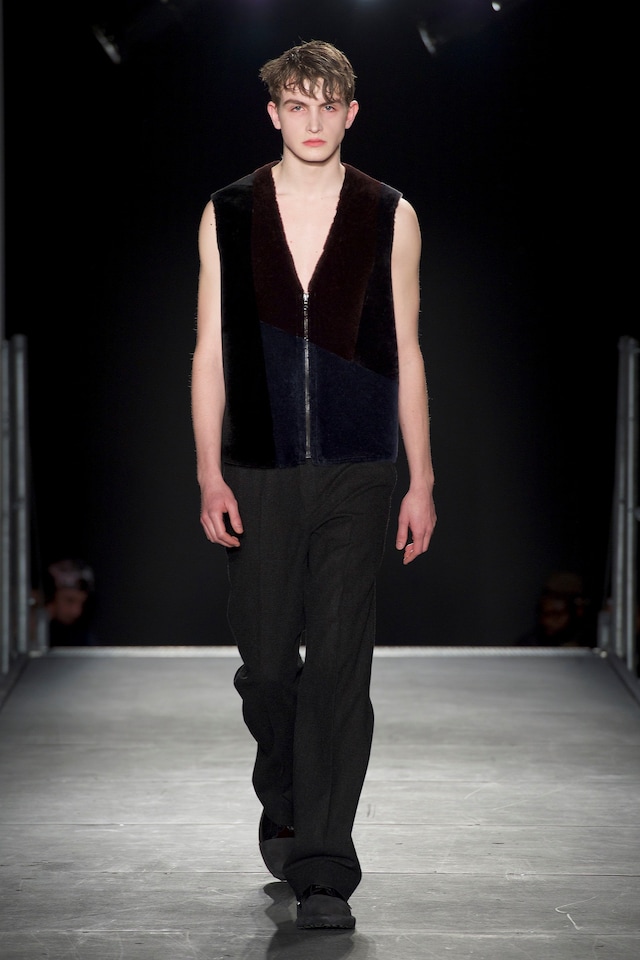 Wooyoungmi AW15 Mens Sleeveless Velvet Waistcoat Navy 11