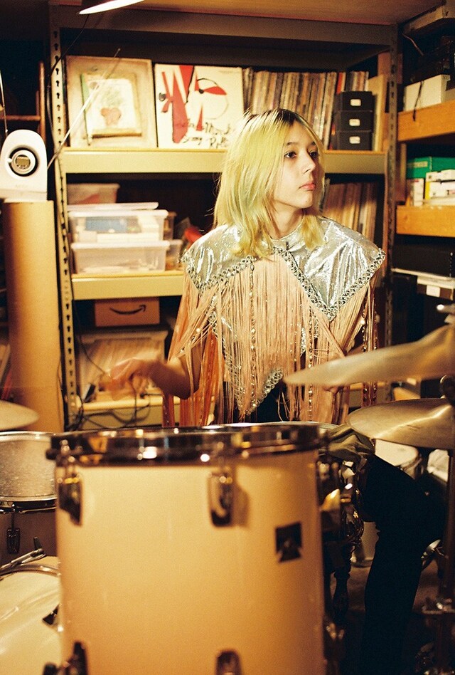 COS and Petra Collins&#39; film Drive Time, BTS 4