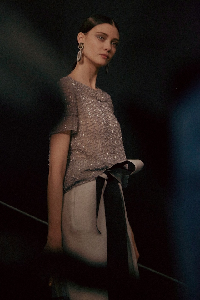 Armani Priv&#233; Haute Couture SS15 Beaded Drop Earrings Bow 6