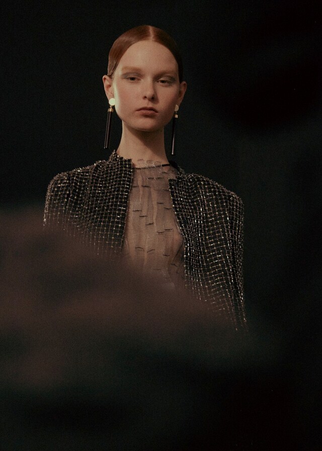 Armani Priv&#233; Haute Couture SS15 Middle Parting Translucent 10